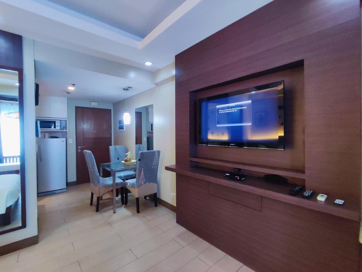 Two Palmtree Villas Newport Boulevard Near Naia 3 Pasay City マニラ市 エクステリア 写真