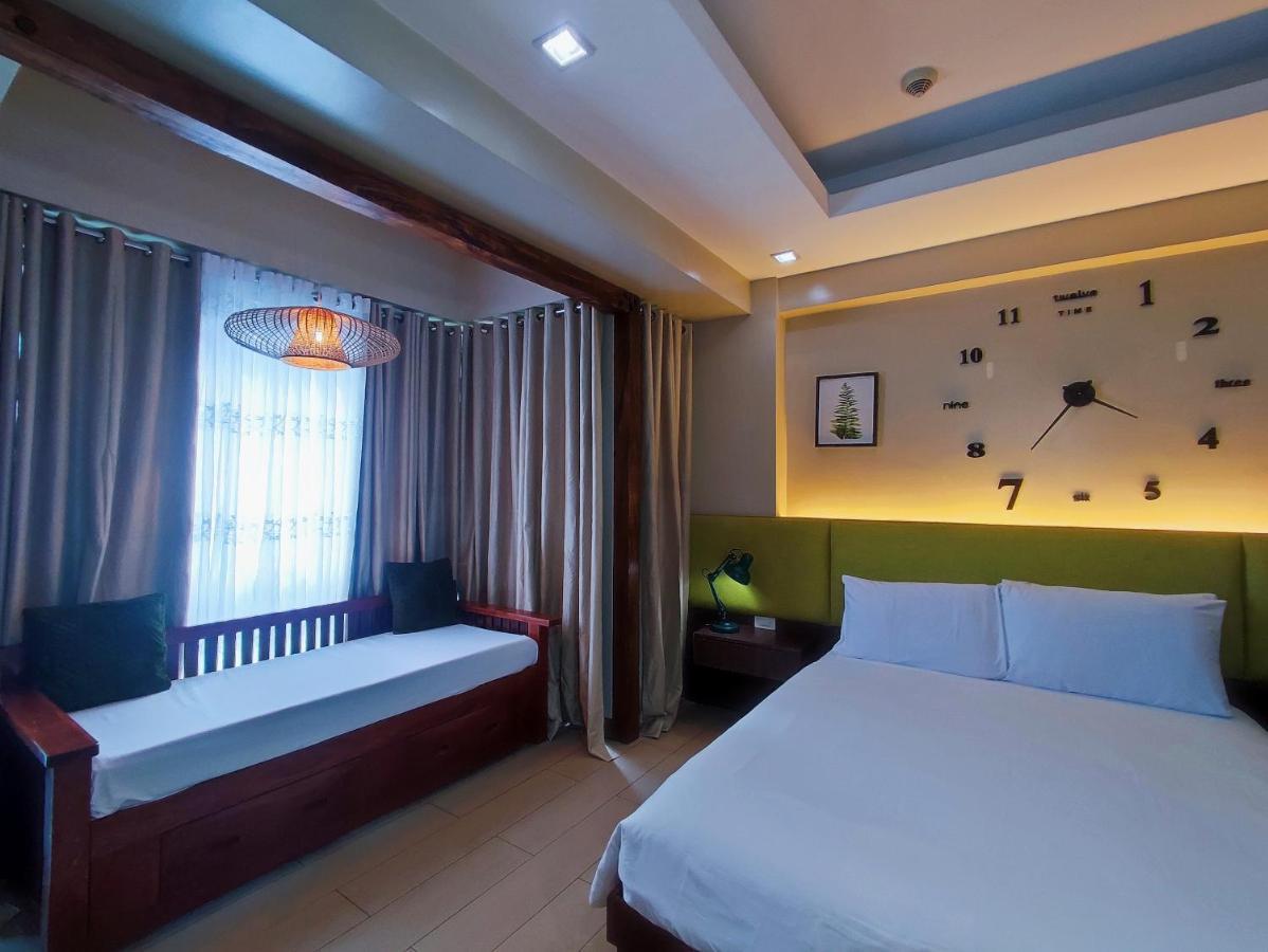 Two Palmtree Villas Newport Boulevard Near Naia 3 Pasay City マニラ市 エクステリア 写真